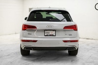 DEMO SAVINGS!! This 2025 Audi Q5 55e with Quattro All-Wheel Drive just arrived directly from Audi Ca... (image 6)
