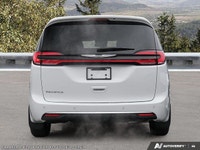 Welcome to Moncton Chrysler Jeep Dodge. http://www.chrysler.com/hostd/windowsticker/getWindowSticker... (image 5)