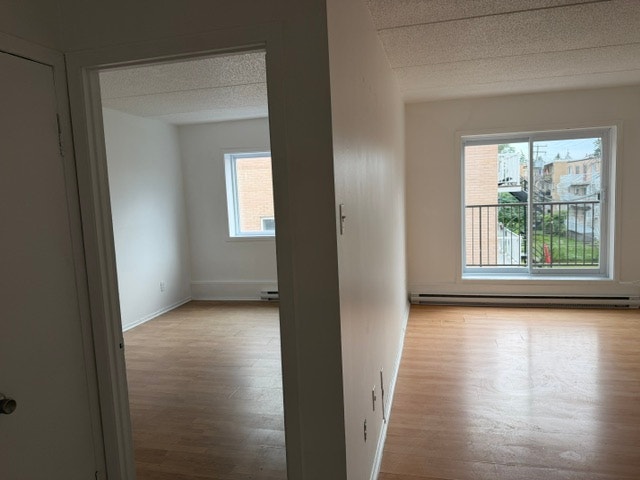 LOGEMENT 31/2 À LOUER — photo 3