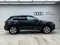 KBB.com 10 Best Luxury SUVs. This Audi Q5 boasts a Intercooled Turbo Premium Unleaded I-4 2.0 L/121... (image 4)