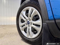 The 2020 Ford Escape S AWD is a versatile compact SUV that combines efficient performance, modern te... (image 9)