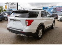GREAT 3 ROW SUV! - Heated Seats - Backup Camera - Bluetooth - Apple CarPlay & Android Auto - Remote... (image 9)