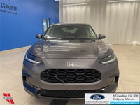 Leather Seats, Navigation, Wireless Charging, Moonroof, Heated Steering Wheel! Ask us how you can ad... (image 1)