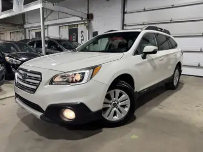 Options: AWD, 4 CYLINDRE, CAMERA DE RECULE, AIR CLIMATISÉ, VITRE ÉLECTRIQUE, MIROIR ÉLECTRIQUE, CRUI...