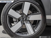 AMVIC LICENSED DEALER. PRICE EXPIRES May 21,2025 Engine: 2.5L TURBO 4cyl. L/100Km City: 12.1 L/100Km... (image 7)