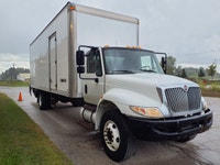 2018 NAVISTAR INTERNATIONAL 4300 Box Truck - Automatic transmission-33000 GVW. 2018 International 43... (image 4)