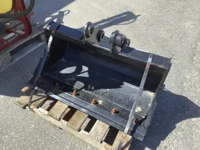 Welcome to Kent Farm Supplies Limited! 36in. Ditch Cleaning Bucket with Bolts on Edge New/Used : New...