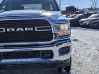 Come see this 2019 Ram 2500 Big Horn. Its Automatic transmission and Regular Unleaded V-8 6.4 L/392... (image 9)