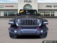 Low Mileage, Leather Seats, Freedom Top! Whether you're concurring a highway mountain pass or challe... (image 7)