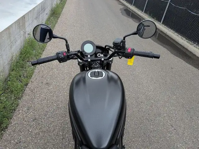 2025 Kawasaki Eliminator 500 SE in Street, Cruisers & Choppers in Calgary - Image 12