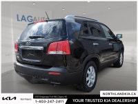2012 Kia Sorento LX Odometer is 37579 kilometers below market average! Ready for anything, from the... (image 3)