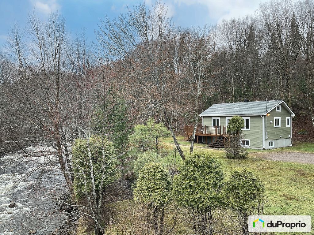 $450,000 - Bungalow for sale in St-Raymond — photo 2