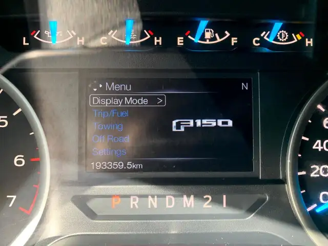 2016 FORD F-150 4X4 CREW 6.5FT LOW KMS LOADED in Cars & Trucks in Guelph - Image 29