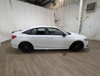 No Accidents, Locally Owned Vehicle, Service Records Available! The 2024 Honda Civic Si Sedan in a c... (image 7)