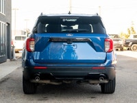 Greenlight Auto we have the best selections there's no better destination to find a quality used veh... (image 5)