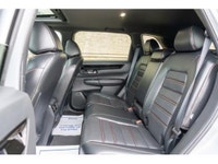 LOADED HYBRID CRV! Heated Seats | Leather Interior | Sunroof | Blind Spot Monitor | Apple CarPlay &... (image 8)