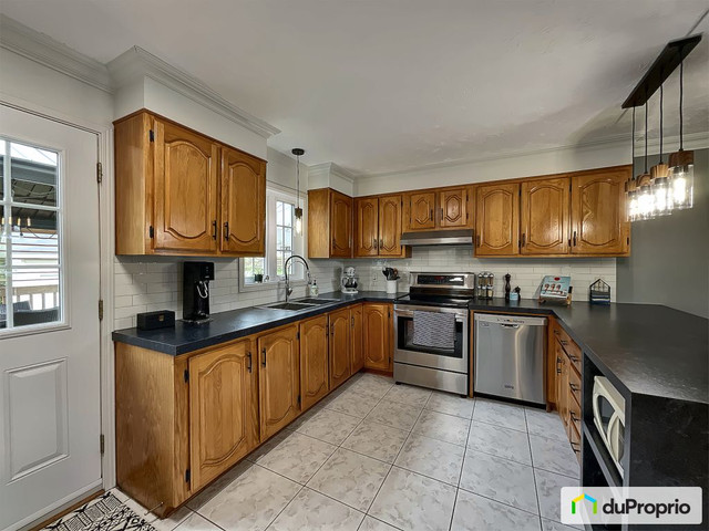 $499,000 - 2 Storey for sale in Sherbrooke (Rock Forest) dans Maisons à vendre  à Sherbrooke - Image 3