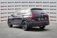 Discover the sophisticated style and confident capability of the 2024 Volkswagen Tiguan Comfortline... (image 2)