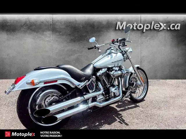 2004 HARLEY DAVIDSON FXST SOFTAIL in Street, Cruisers & Choppers in Gatineau - Image 4