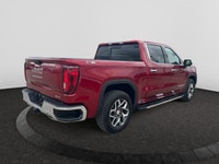 Welcome to Capital GMC! Looking for more luxury in the All New GMC Sierra? This 4WD Red Sierra SLT i... (image 4)