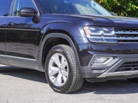 - Panoramic Sunroof - Heated / Ventilated Seats - Heated Steering Wheel - Memory Seat - Power Liftga... (image 2)