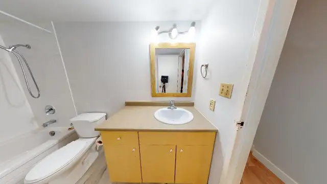 213 7240 LINDSAY ROAD Richmond, British Columbia in Condos for Sale in Richmond - Image 9