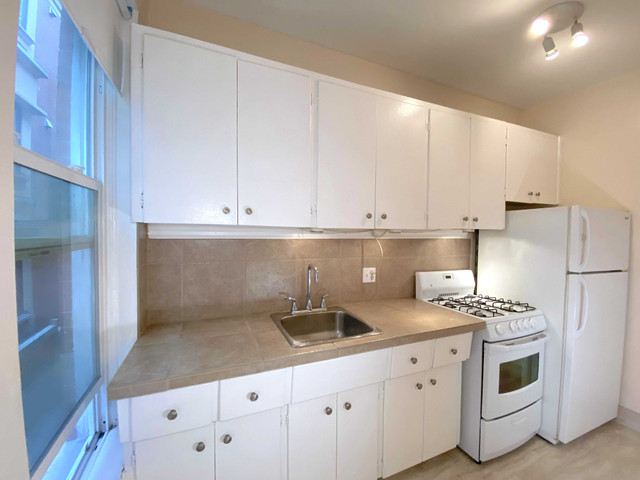Mission Apartment For Rent | Royal Mission Apartments in Long Term Rentals in Calgary - Image 4