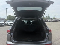 One Owner, ES 7-Passenger, S-AWC Super-All Wheel Drive Control , 2.5L, Heated P/Seats, Apple Carplay... (image 3)