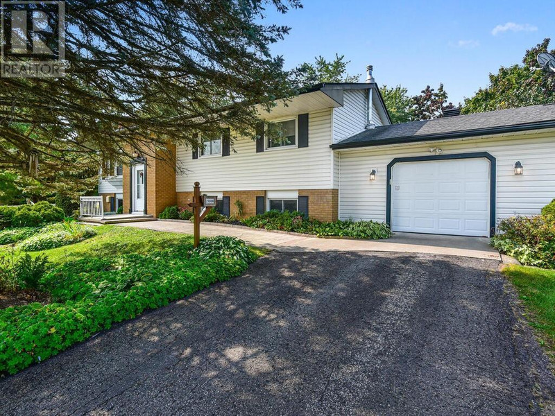 2804 EDITH ROAD Elizabethtown, Ontario Houses for Sale Brockville