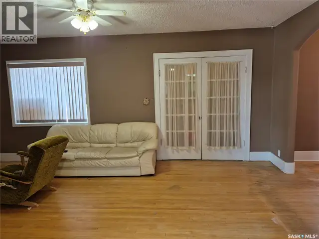 133 1st STREET W Ponteix, Saskatchewan in Houses for Sale in Swift Current - Image 8