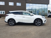 Window Grid And Roof Mount Diversity Antenna, Wheels: 20 Unique Dark Hyper Silver, Valet Function, T... (image 5)