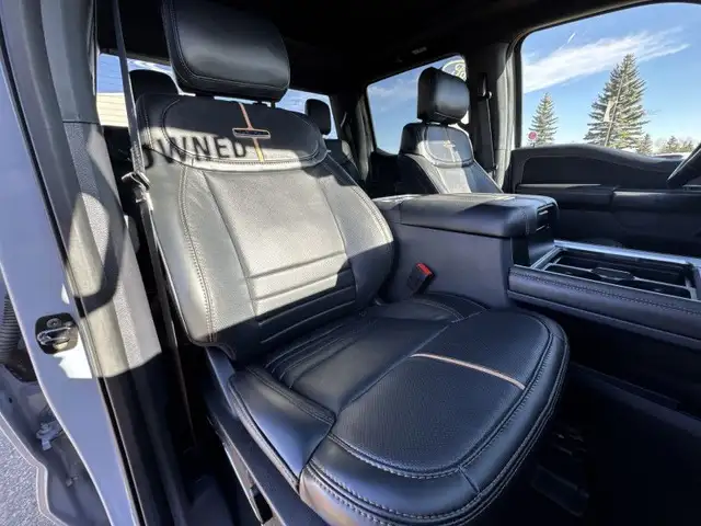 2024 Ford F-350 Super Duty Platinum DELETED | HAVE STOCK PARTS | in Cars & Trucks in Edmonton - Image 27