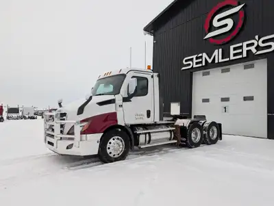 1 Owner Day Cab 2024 Freightliner Cascadia Daycab Extended Warranties! Cost over $23k! EW4 Engine co...