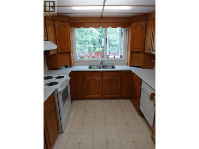 217 CRYSDALE DRIVE Mackenzie, British Columbia in Houses for Sale in Smithers - Image 12