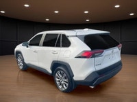 Presenting the 2019 Toyota RAV4 AWD Limited in a pristine white finish, perfect for tackling Canadia... (image 7)