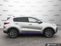This Kia Sportage boasts a Regular Unleaded I-4 2.4 L/144 engine powering this Automatic transmissio... (image 6)