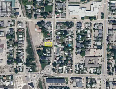 Excellent opportunity with this city lot ready for development. Located on newly revamped 29th Stree...