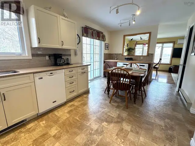 46 Old Falls Road Liverpool, Nova Scotia in Houses for Sale in Bridgewater - Image 12