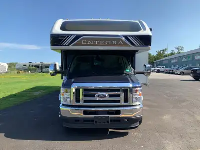 2026 Entegra Esteem 29V — Class C Motorhome The 2026 Entegra Esteem 29V is a modern Class C motorhom...