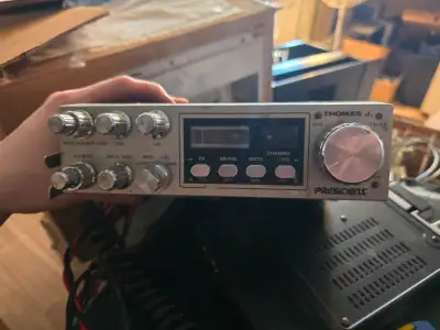 portable amateur radio/citizen band transceiver with a frequency range of 26.3965-27.405MHz. There's...