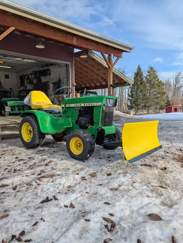 RECUCED: John Deere 112 with Front blade in Lawnmowers & Leaf Blowers in Red Deer - Image 5