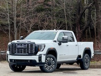 Turbocharged Diesel V8 6.6L Engine | Max Trailering Package | Advanced Tech Package with Heads-Up Di... (image 1)