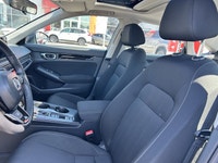 Slide into comfort and elevate your drive in this impressive 2024 Honda Civic Sedan EX. Dressed in c... (image 8)