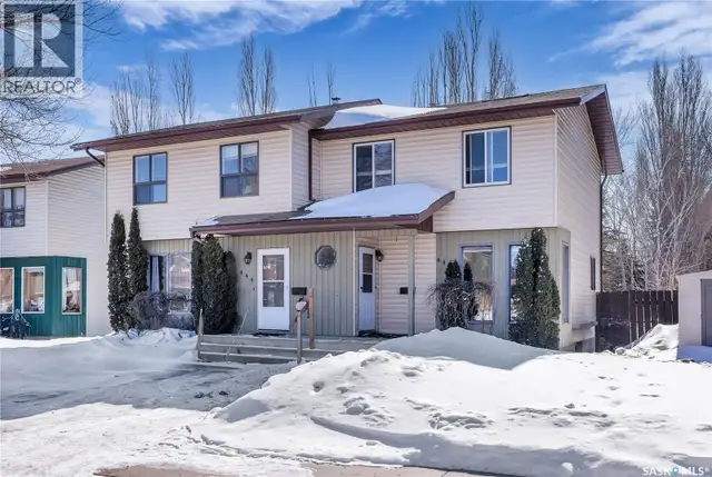 442-444 Russell ROAD Saskatoon, Saskatchewan in Houses for Sale in Saskatoon - Image 3
