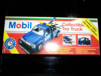 1/24 Limited Edition Tow Truck ( New in Box - Read Ad )