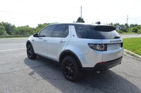2017 Land Rover Discovery Sport 4WD SE 148,051 KM Now Only $13,950(Was $14,950) or $156 Bi-Weekly(O.... (image 2)