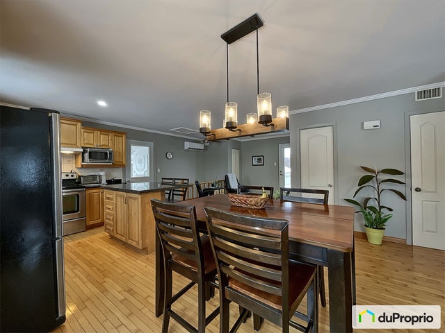 $394,700 - Bungalow for sale in Leclercville — photo 1