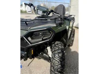 2026 Polaris Sportsman Touring 570 Premium FREIGHT, PDI, TAX & REGISTRATION EXTRA PLEASE NOTE: CURRE...