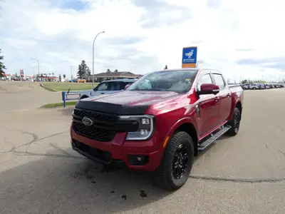 Here is a one owner, sold new at Brentridge Ford 2025 Ranger Lariat 4X4 powered by the 2.7L ecoboost...