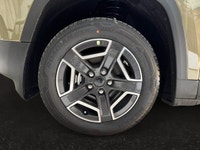 This 2026 JEEP CHEROKEE LAREDO 4X4 has the following options Soul Cloth W/Labyrinth Emboss Seats, Re... (image 8)